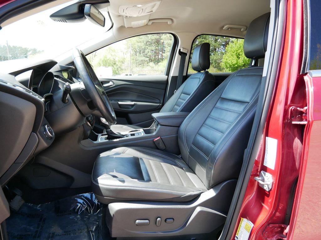 Certified 2018 Ford Escape Titanium w/ Ford Safe & Smart Package AWD/4WD image 14
