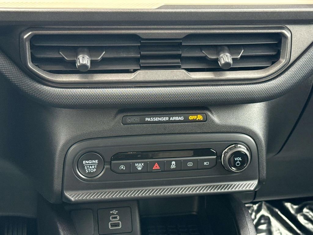 Certified 2025 Ford Bronco Sport Big Bend w/ Convenience Package image 18