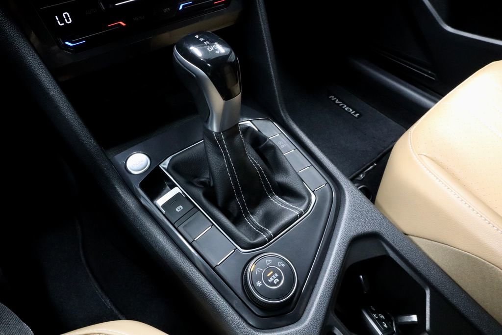 Used 2022 Volkswagen Tiguan SE image 30