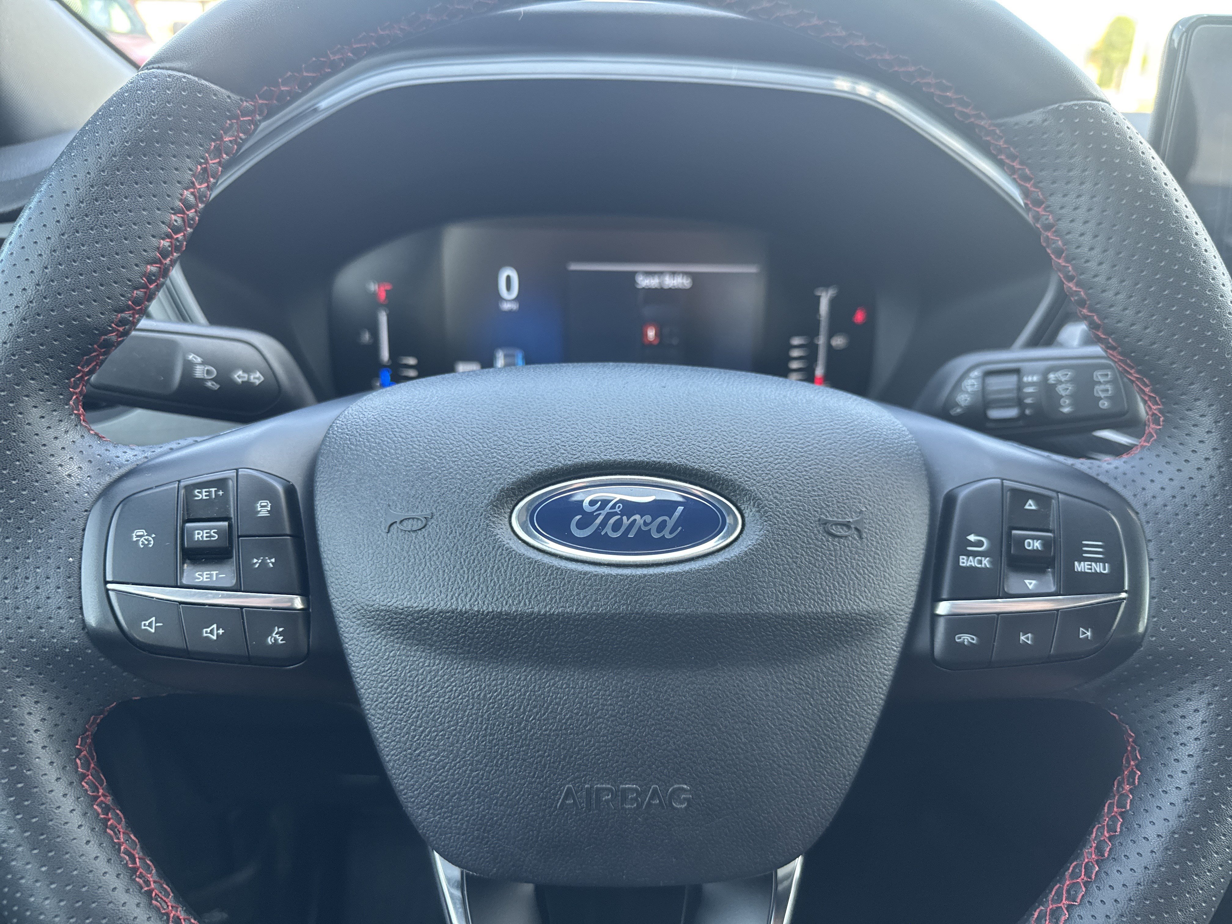 Certified 2023 Ford Escape ST-Line w/ Tech Pack #1 AWD/4WD image 15
