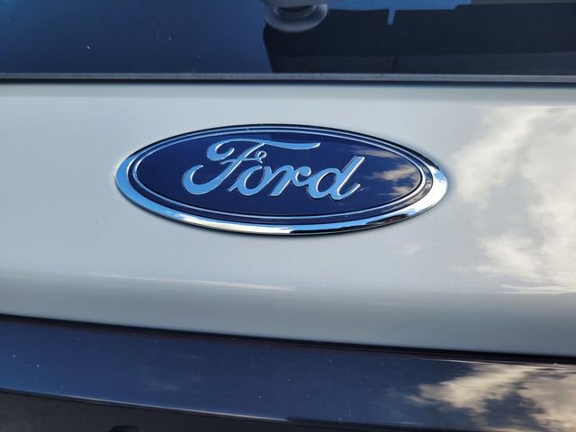 Certified 2025 Ford Explorer Platinum w/ LUX Leather Package image 7