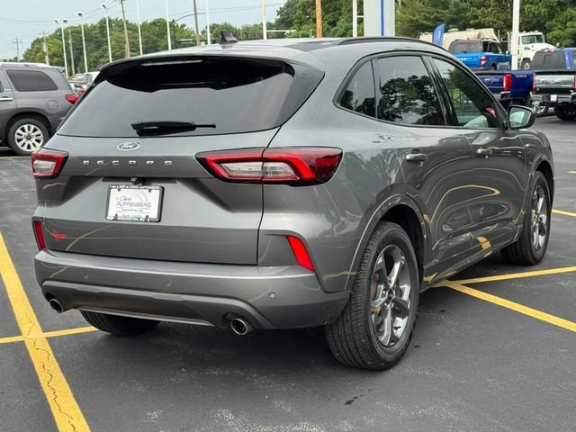 Certified 2024 Ford Escape ST-Line w/ Tech Pack #1 FWD image 3