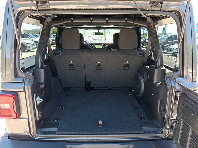 Used 2021 Jeep Wrangler Unlimited Sport w/ Sun And Sound Package AWD/4WD image 38