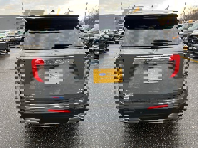 Certified 2023 Ford Explorer Limited w/ Equipment Group 301A image 4