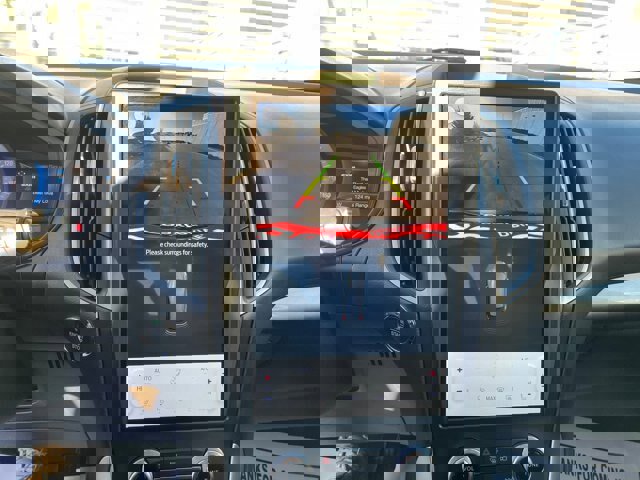 Certified 2023 Ford Edge SEL image 18