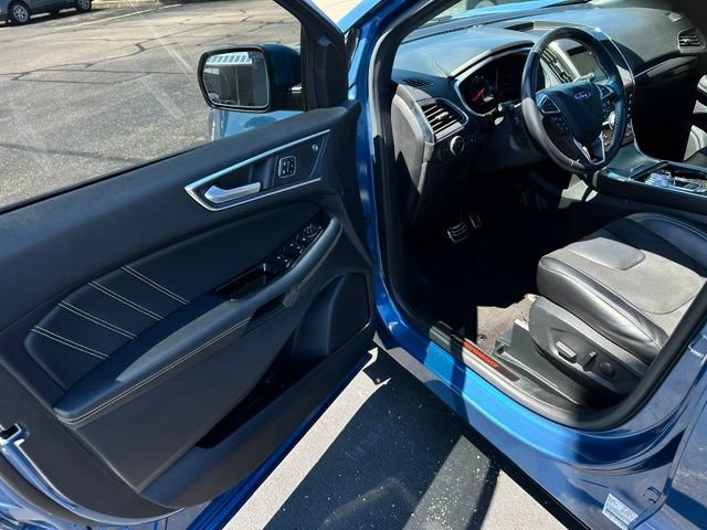 Certified 2020 Ford Edge ST w/ Equipment Group 401A AWD/4WD image 13