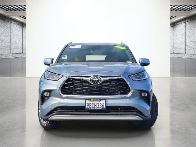 Used 2022 Toyota Highlander Platinum AWD/4WD image 4