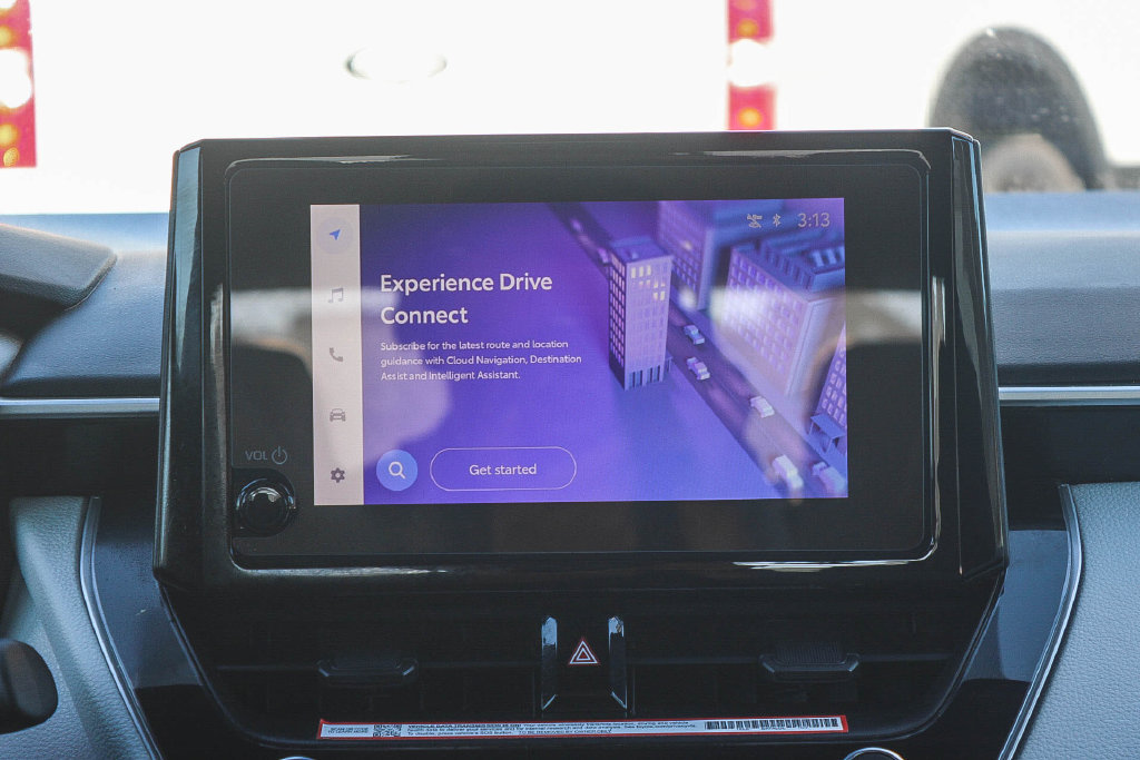 Used 2025 Toyota Corolla SE FWD image 47