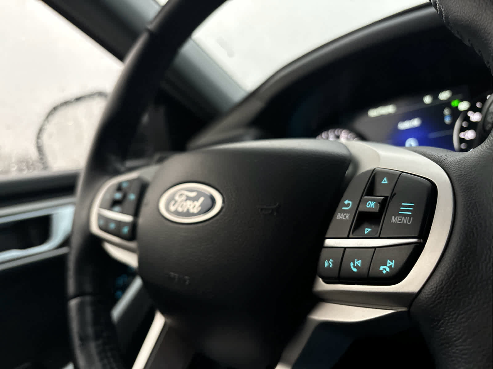 Certified 2023 Ford Explorer XLT w/ Equipment Group 202A image 17