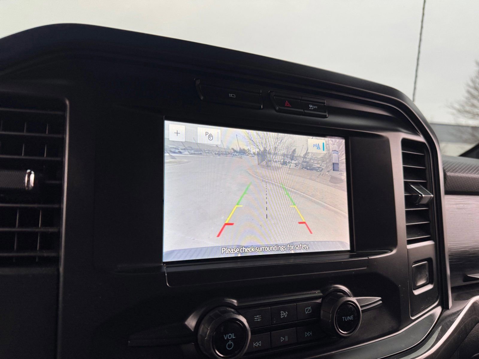 Certified 2021 Ford F150 XL w/ STX Appearance Package image 28