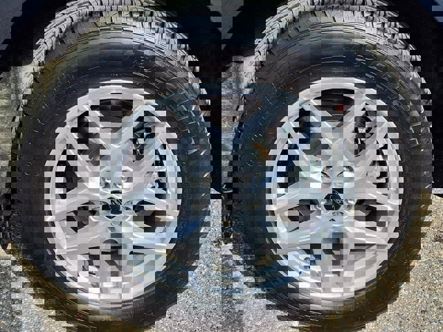 Certified 2024 Ford Edge SEL w/ Convenience Package image 31