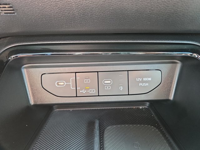 Used 2025 Kia K5 GT-Line w/ GT-Line Premium Package AWD/4WD image 25