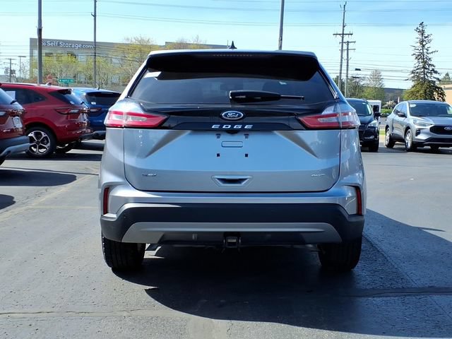 Certified 2024 Ford Edge SEL w/ Convenience Package AWD/4WD image 6