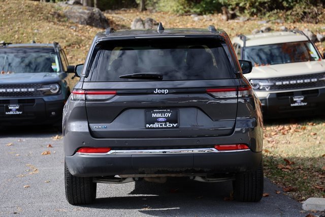 Used 2024 Jeep Grand Cherokee Limited 4xe image 2