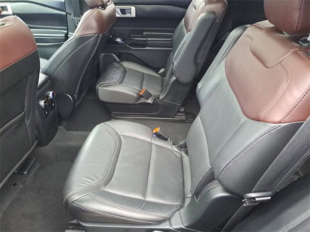 Certified 2023 Ford Explorer Platinum w/ Technology Package image 26