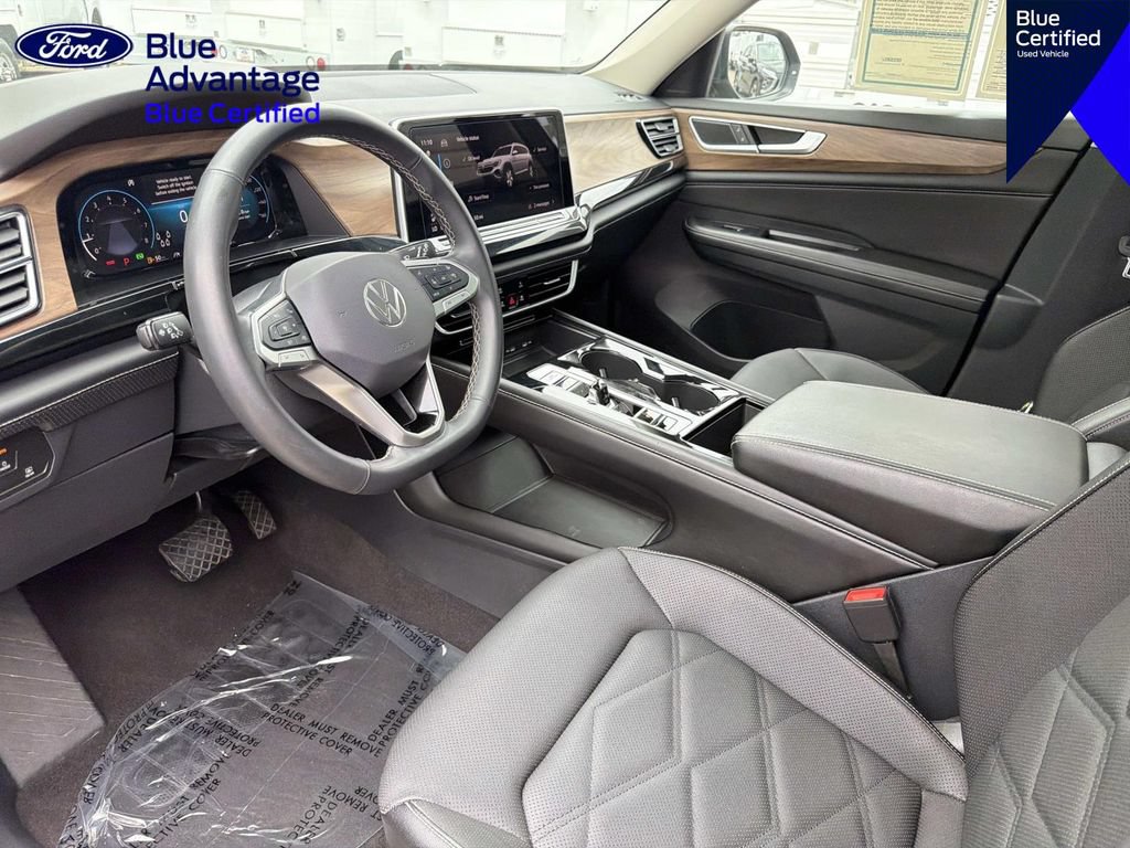 Used 2024 Volkswagen Atlas SE FWD image 17