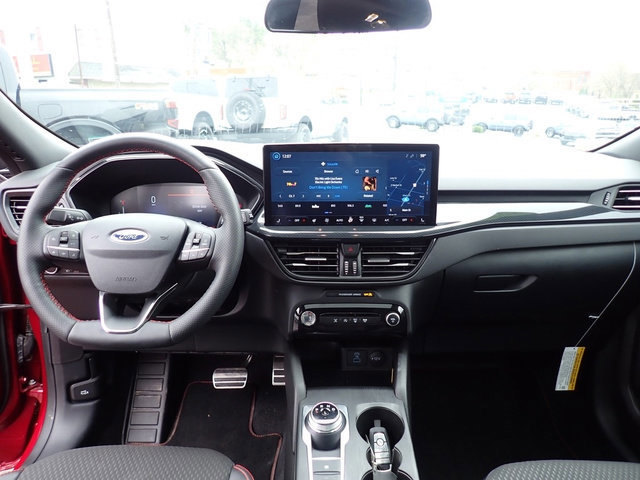 Certified 2023 Ford Escape ST-Line w/ Tech Pack #1 image 18