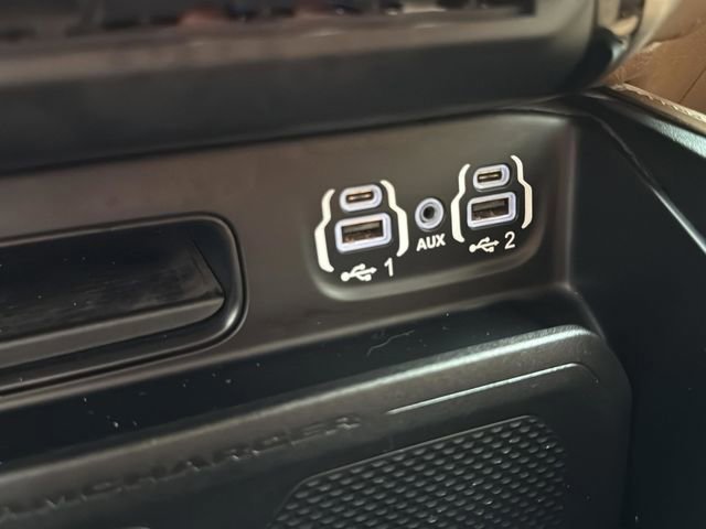 Used 2024 RAM 3500 Limited w/ Towing Technology Group image 32