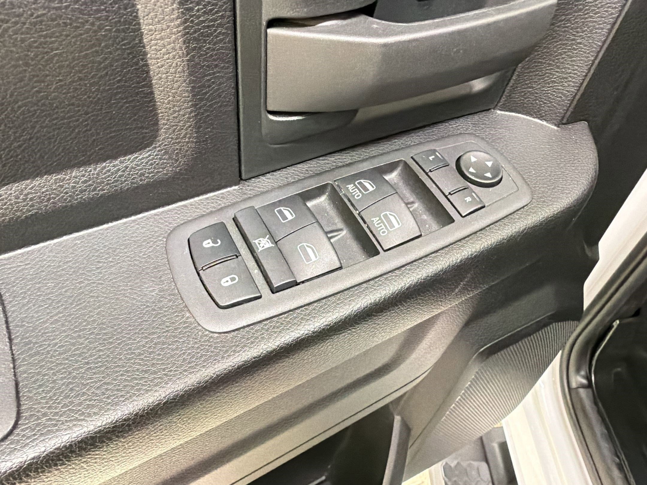 Used 2022 RAM 1500 Tradesman image 13