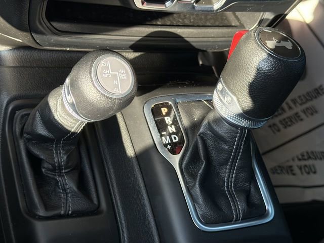 Used 2024 Jeep Wrangler Unlimited image 16