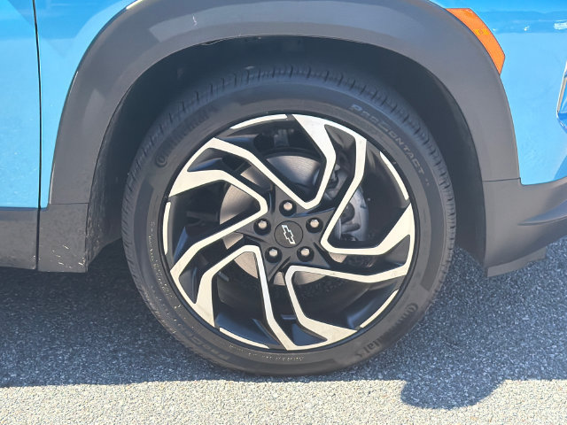 Used 2025 Chevrolet TrailBlazer RS w/ Convenience Package FWD image 14