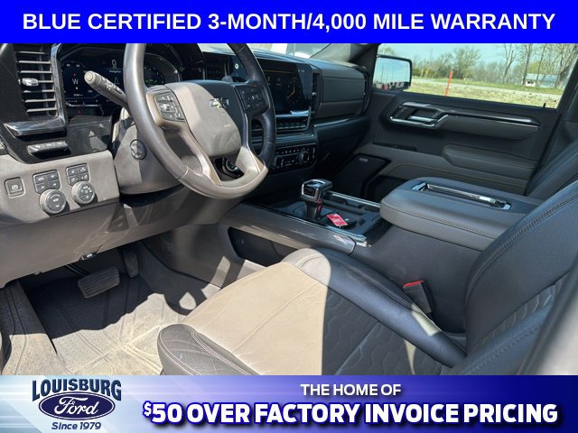Used 2022 Chevrolet Silverado 1500 ZR2 w/ Technology Package AWD/4WD image 8