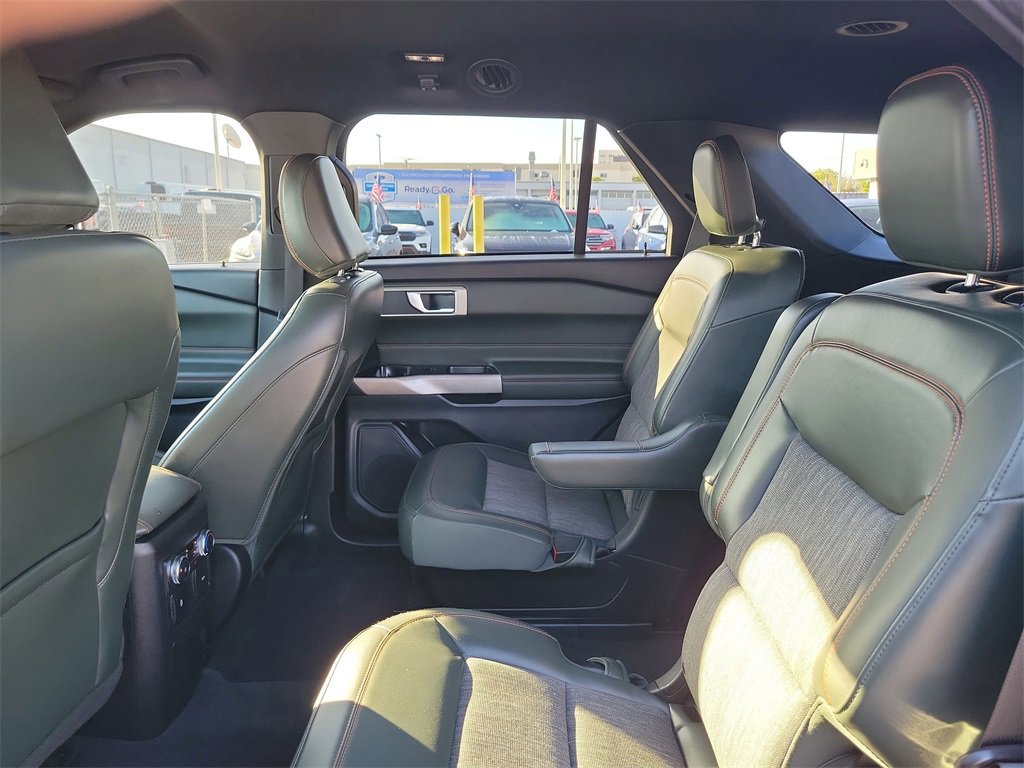 Certified 2022 Ford Explorer Timberline image 6