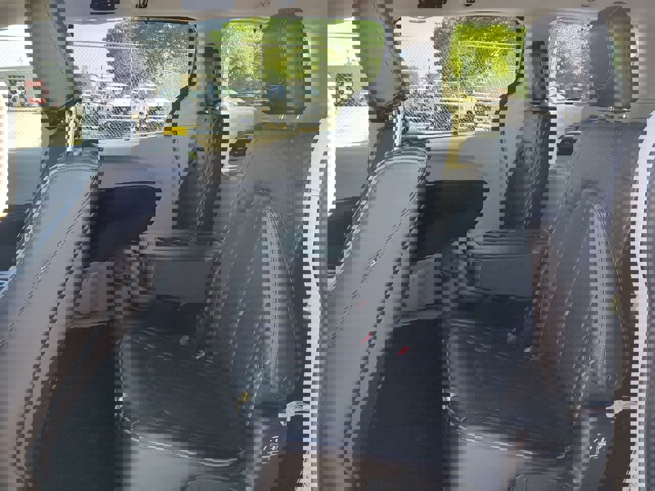 Used 2019 Chrysler Pacifica Limited w/ 8-pass Seating Package image 12