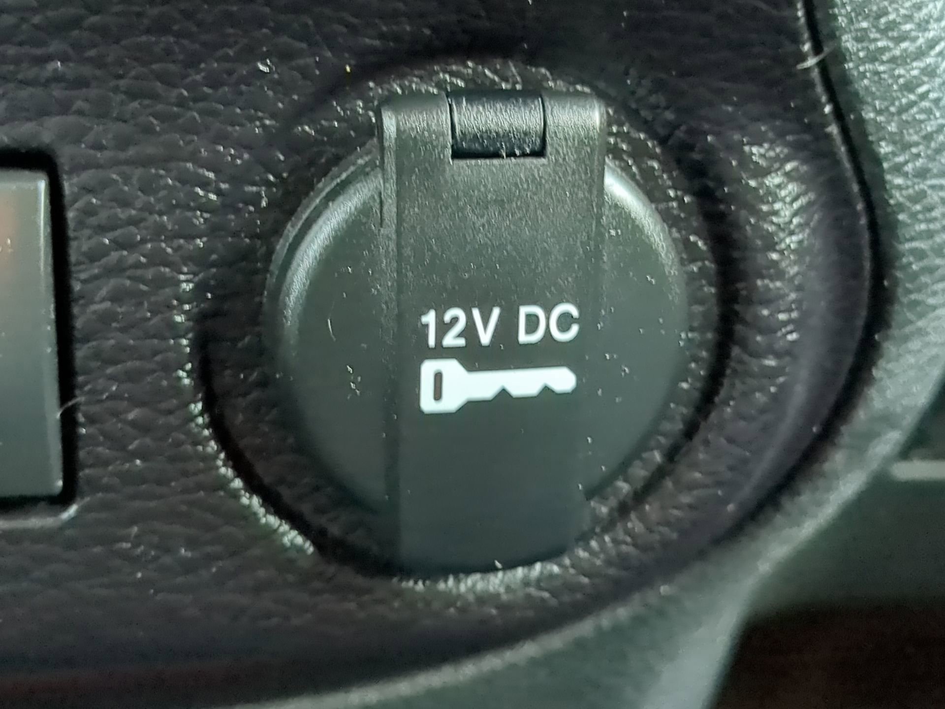 Used 2018 Jeep Wrangler Unlimited Rubicon AWD/4WD image 60