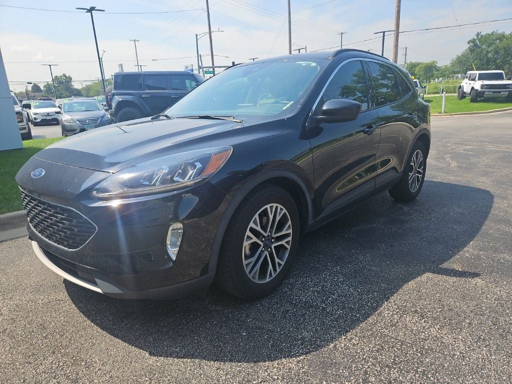 Certified 2020 Ford Escape SEL FWD image 3