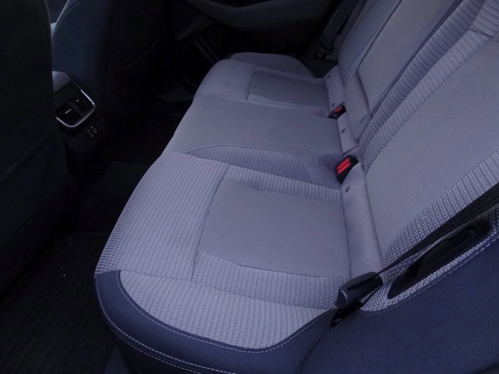 Used 2025 Subaru Outback Premium image 11