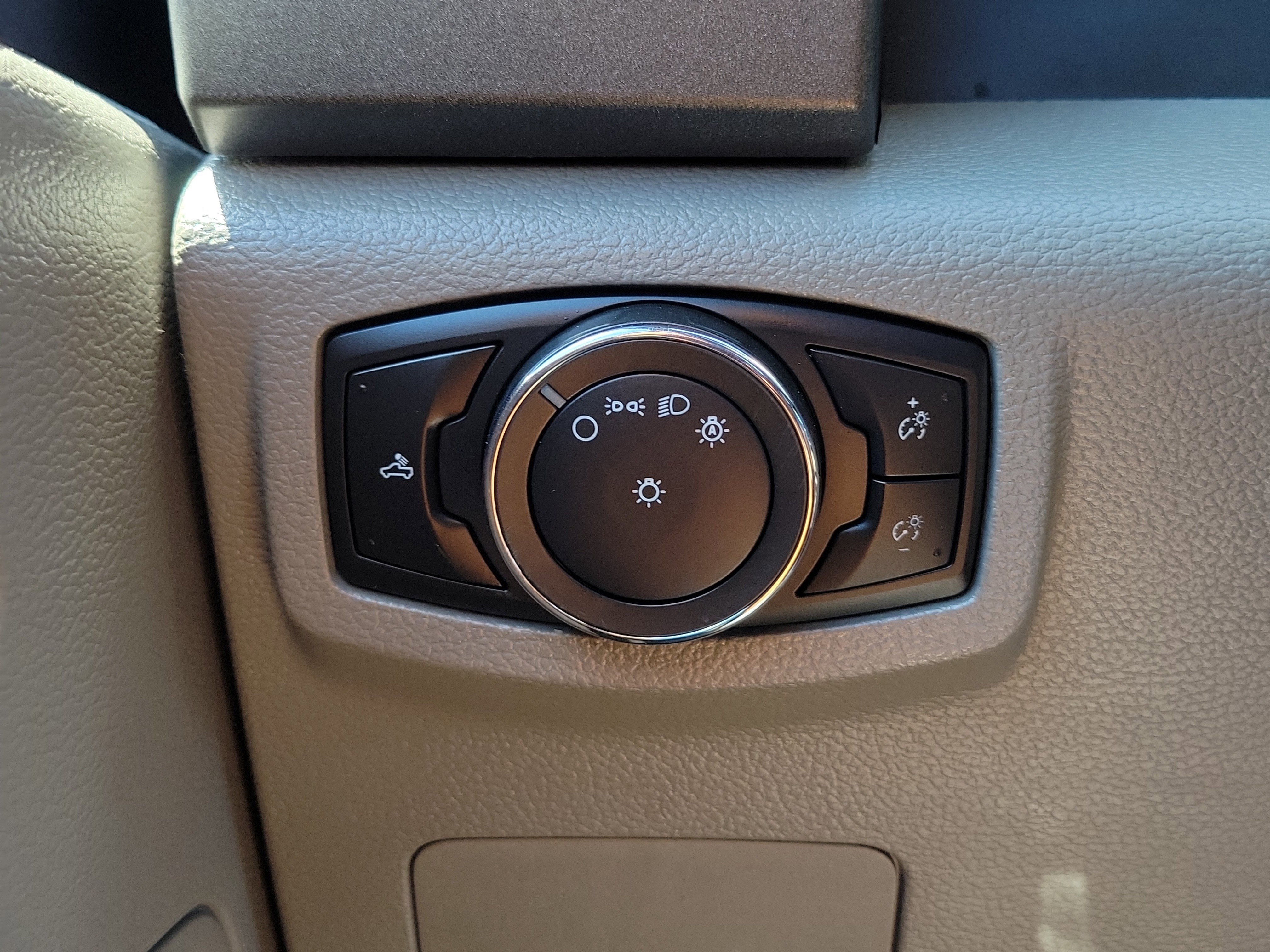 Certified 2022 Ford F250 XL w/ Power Equipment Group RWD image 26