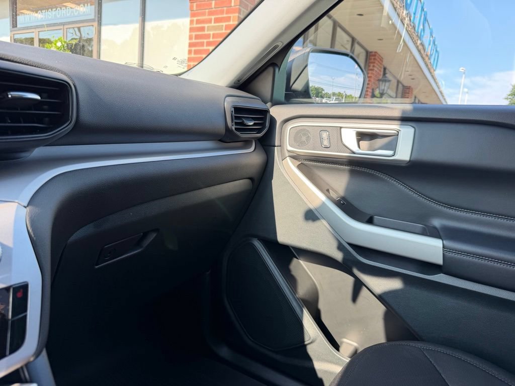 Certified 2023 Ford Explorer XLT AWD/4WD image 26