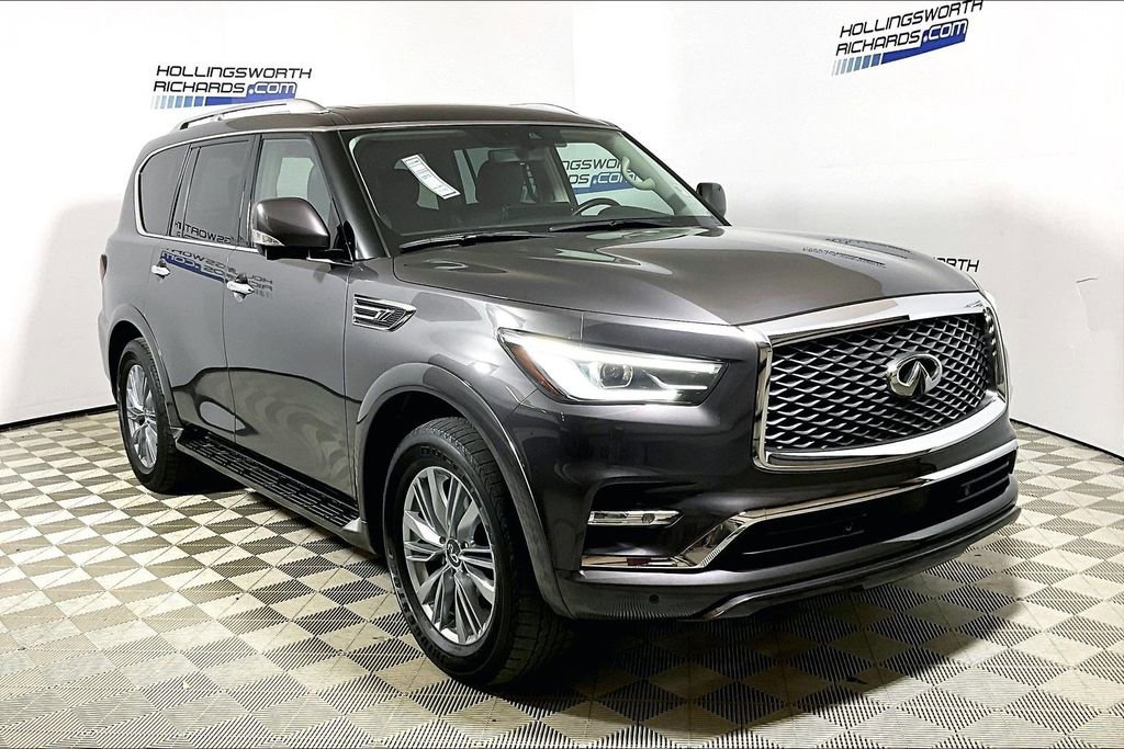 Used 2024 INFINITI QX80 Luxe image 3