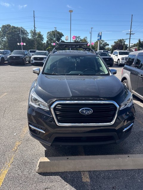 Used 2022 Subaru Ascent Touring AWD/4WD image 2