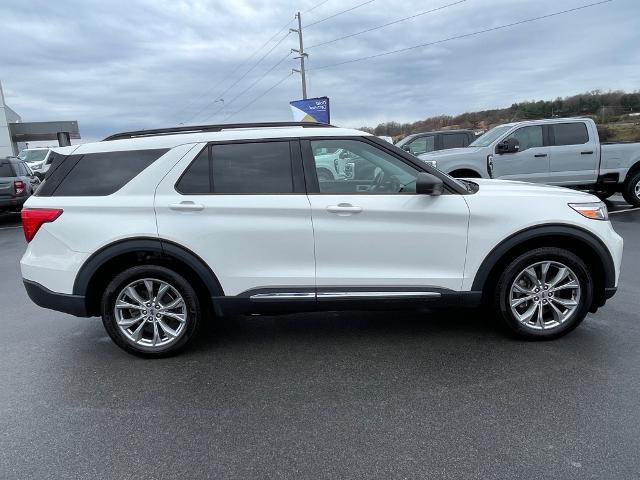 Certified 2022 Ford Explorer XLT w/ Equipment Group 202A image 8