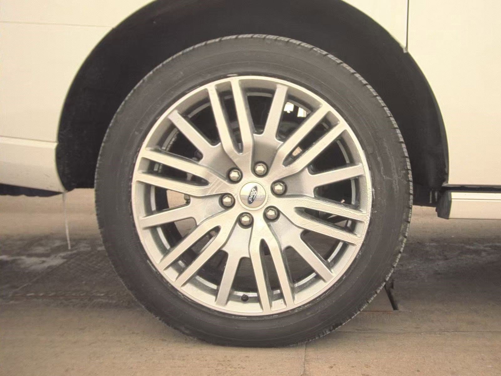 Certified 2024 Ford Expedition Max Platinum image 11