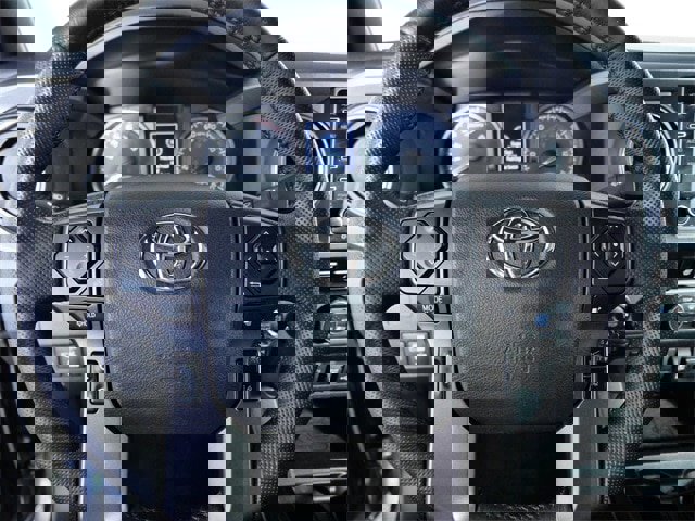 Used 2020 Toyota Tacoma TRD Sport image 20