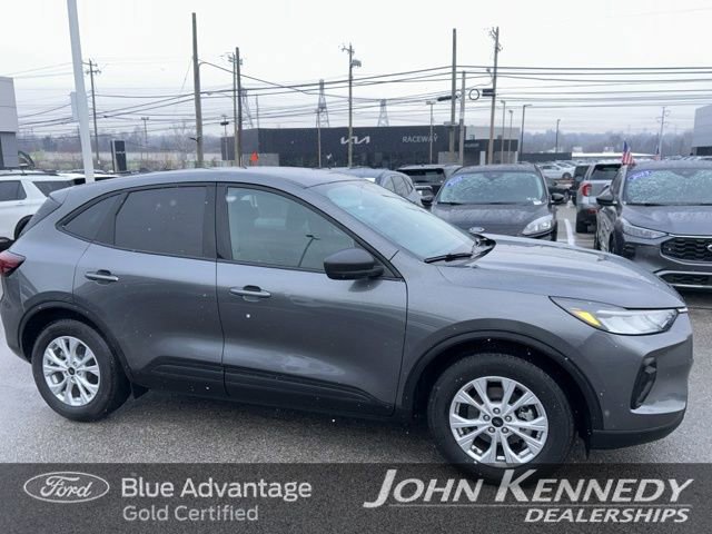 Certified 2025 Ford Escape Active w/ Cold Weather Package image 6