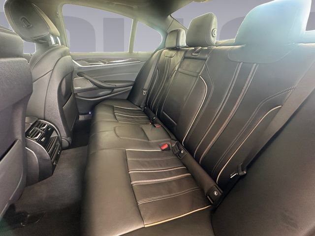 Used 2023 BMW 530e xDrive w/ Premium Package AWD/4WD image 16