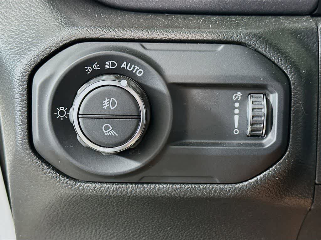 Used 2023 Jeep Gladiator Mojave w/ Dual Top Group AWD/4WD image 27