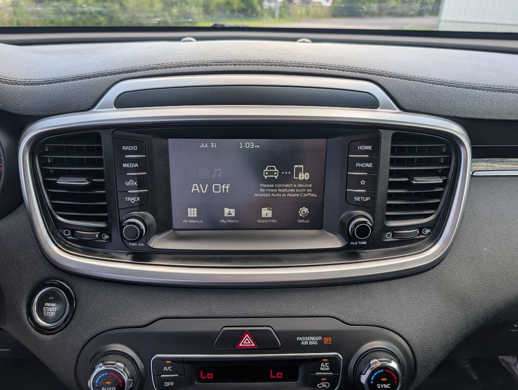 Used 2020 Kia Sorento S AWD/4WD image 11