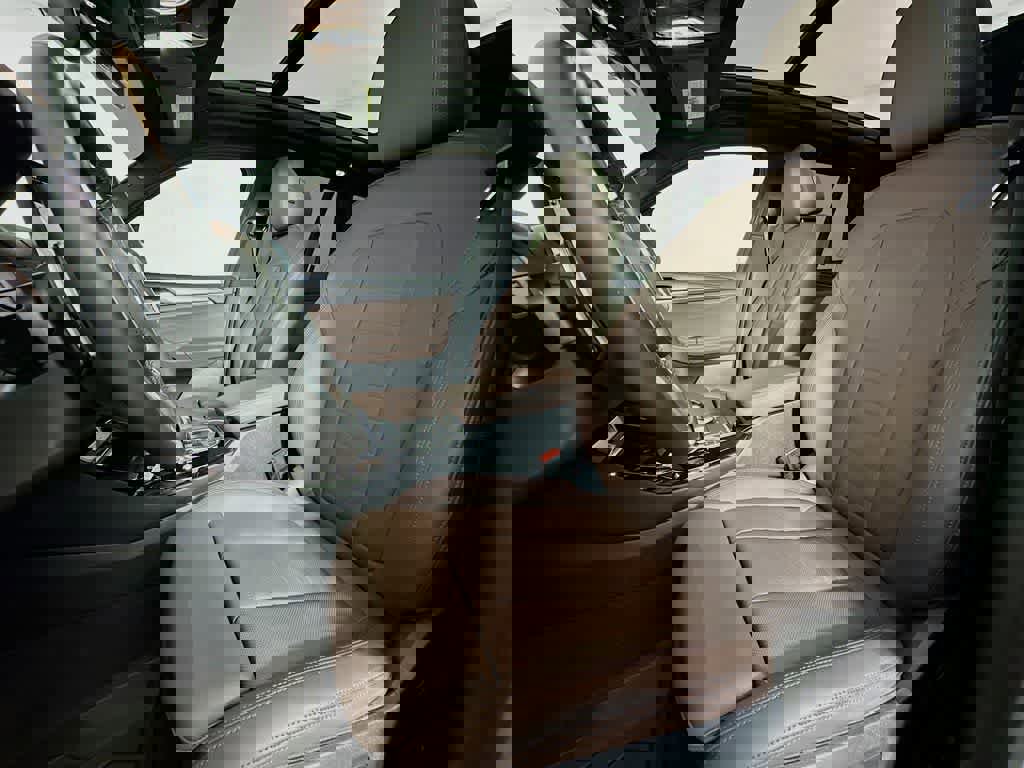 Used 2024 BMW X3 sDrive30i w/ Premium Package w/ZPA image 15