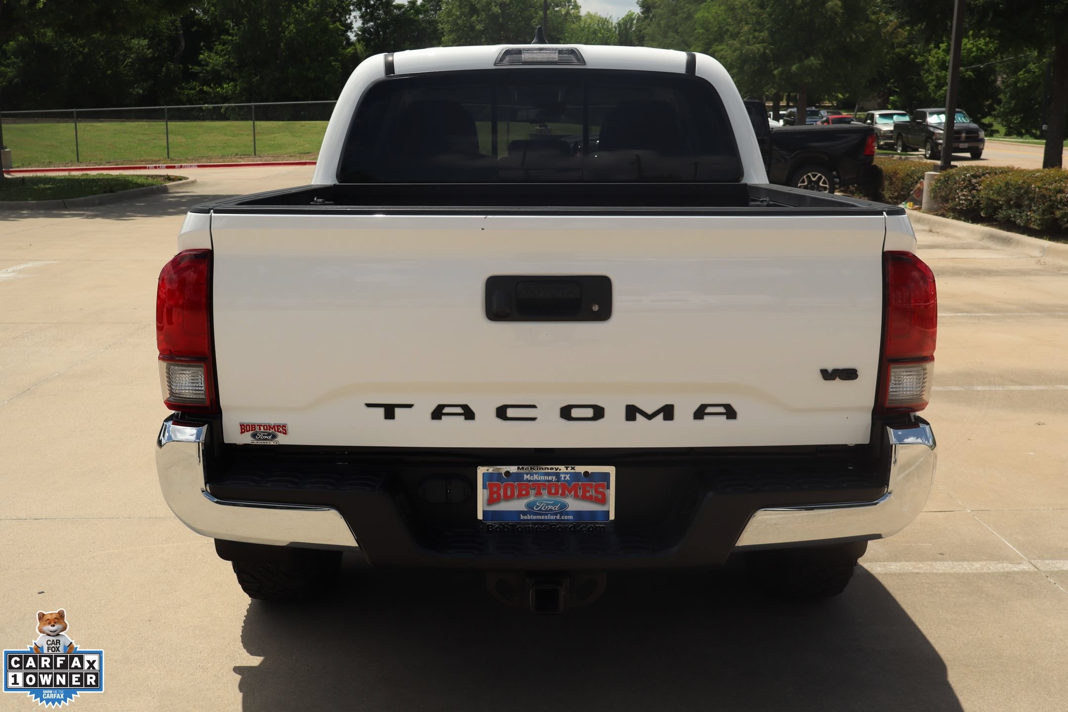 Used 2023 Toyota Tacoma SR5 RWD image 4