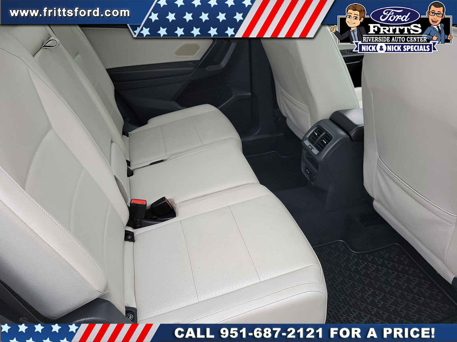 Used 2021 Volkswagen Tiguan SE w/ Panoramic Sunroof Package FWD image 16