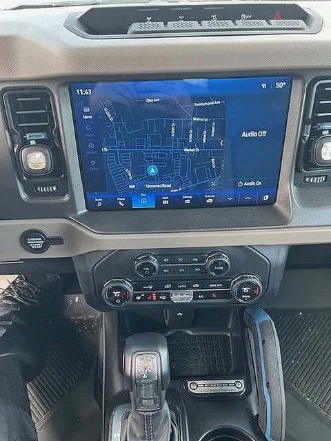 Certified 2024 Ford Bronco Wildtrak image 7