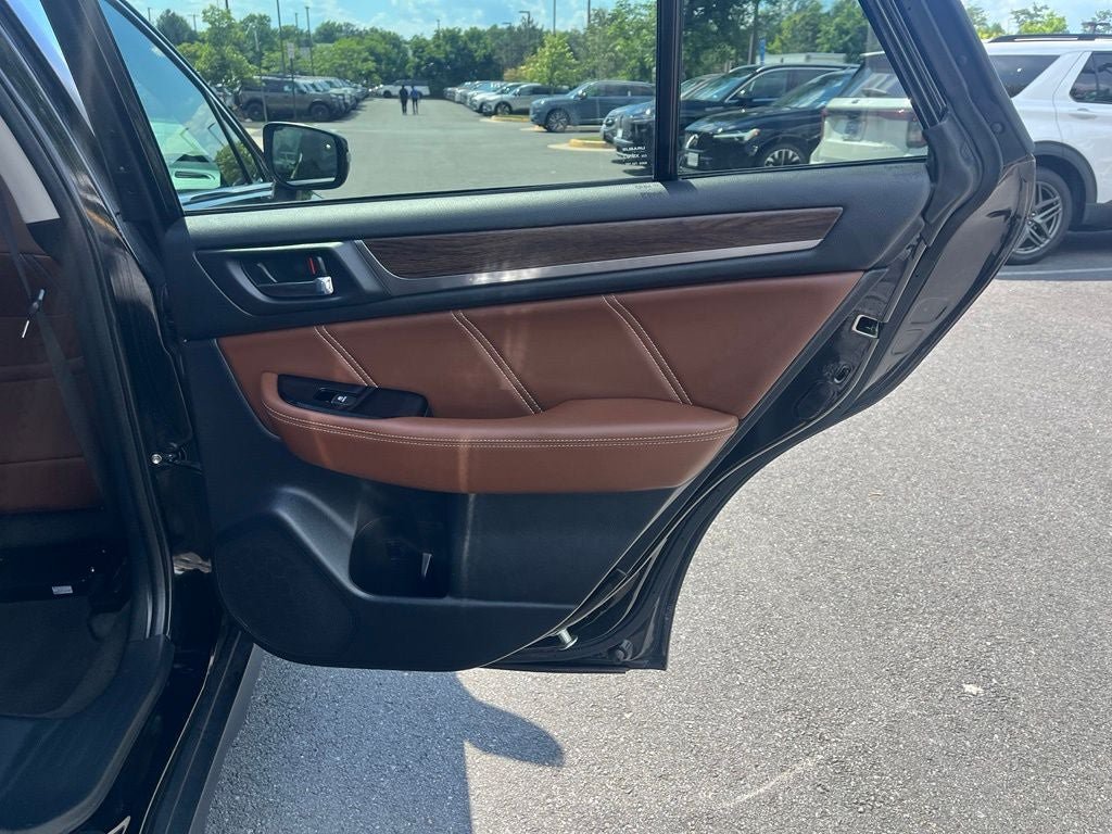 Used 2018 Subaru Outback 2.5i Touring AWD/4WD image 20