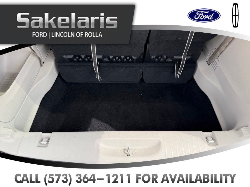 Used 2022 Chrysler Pacifica Touring-L FWD image 48