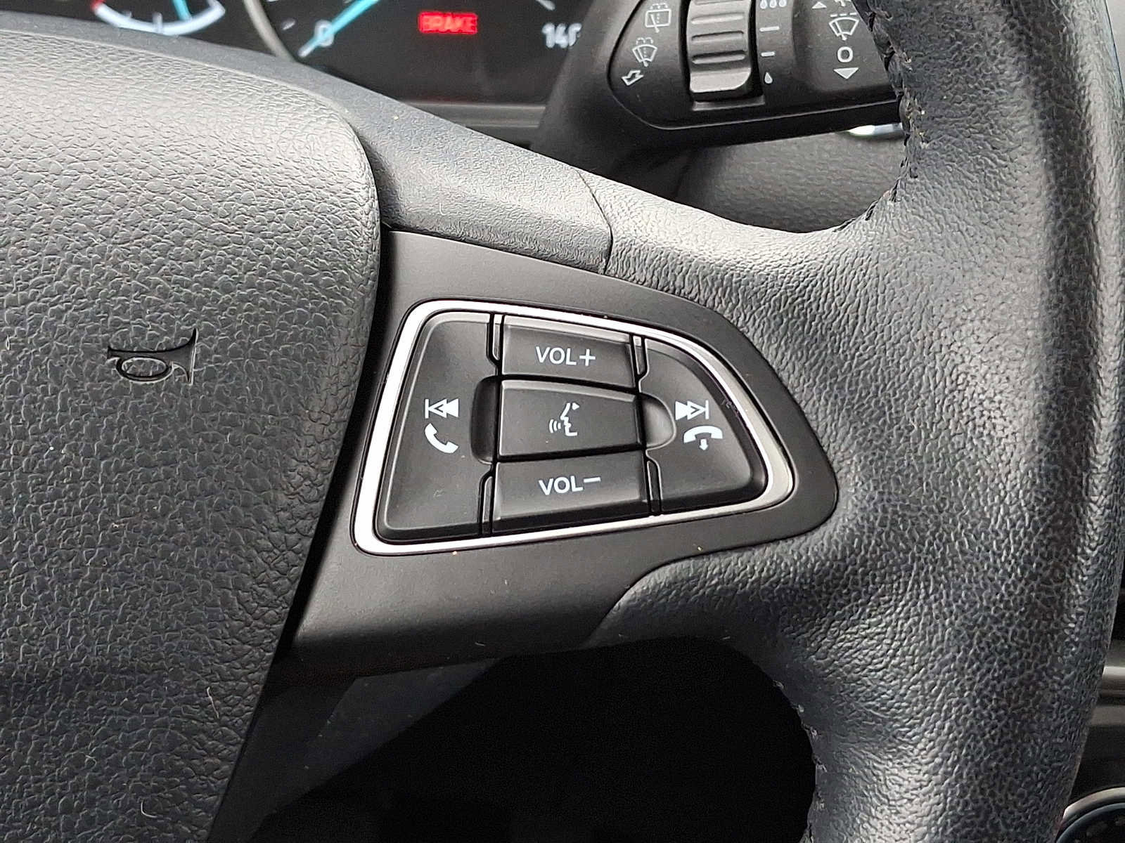 Certified 2018 Ford EcoSport SE image 22