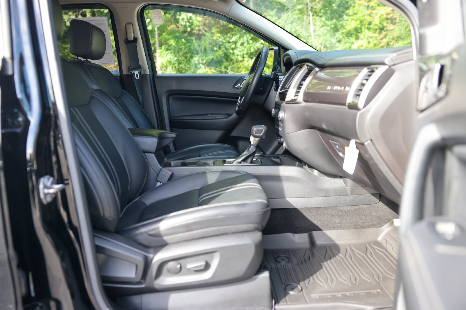 Certified 2019 Ford Ranger Lariat w/ Equipment Group 501A Mid AWD/4WD image 14